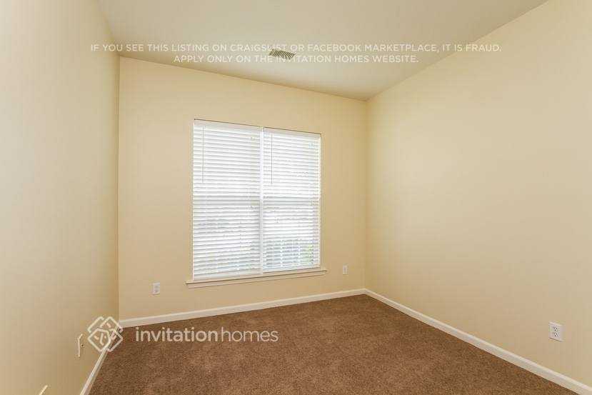 Building Photo - 8608 Heron Glen Dr