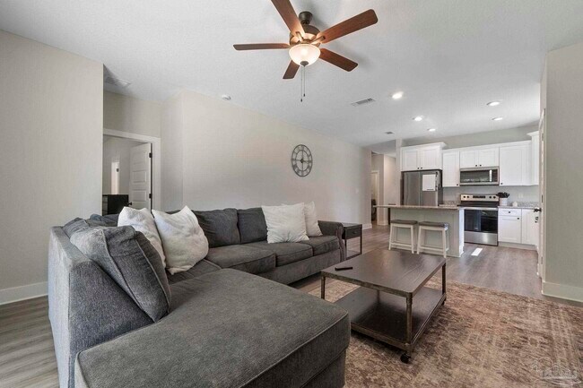 Building Photo - 5087 San Pedro Ct