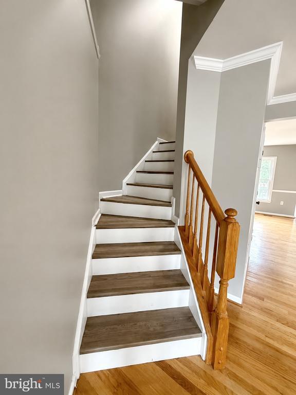 Building Photo - 20 Dunlap Dr
