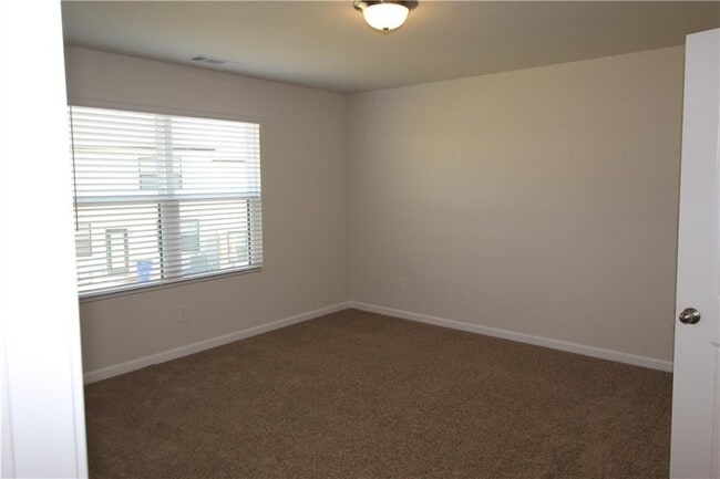 Building Photo - 6513 Mountain Home Way