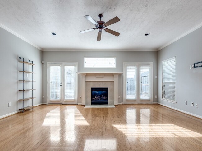 Building Photo - 5413 Nolda St