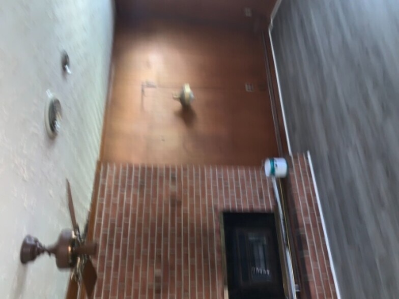 Building Photo - 432 Linden St