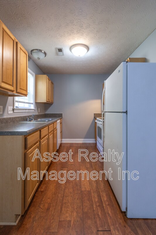 Building Photo - 7005 Buddy J Ln