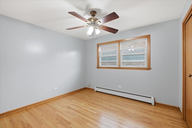 Building Photo - 2746 N 75th Ct