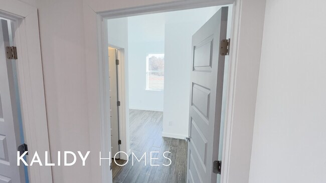 Building Photo - 17636 Salma Rd