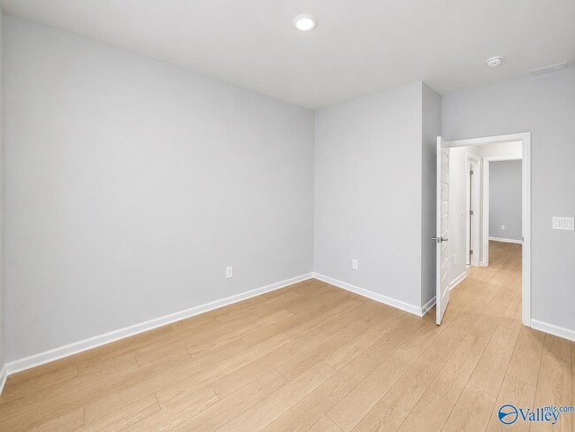 Building Photo - 7110 Hampton Mill Dr