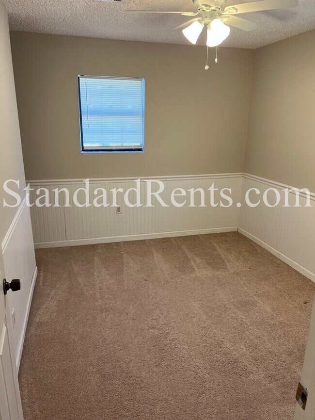 Building Photo - 6320 Cooper St