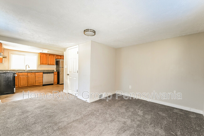 Building Photo - 8545 Wittmer Rd