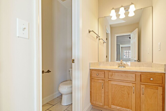 Building Photo - 36 Winterwind Dr