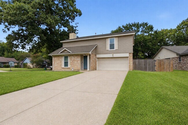 Building Photo - 4118 Garden Springs Dr