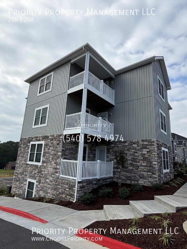 Building Photo - 2958 Locust Grv Ct