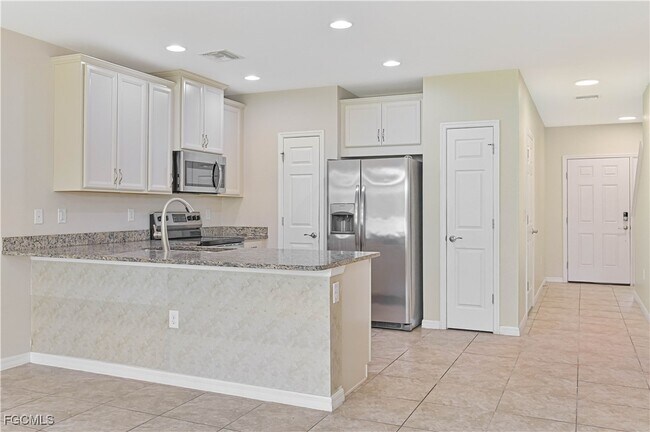 Building Photo - 3737 Crofton Court