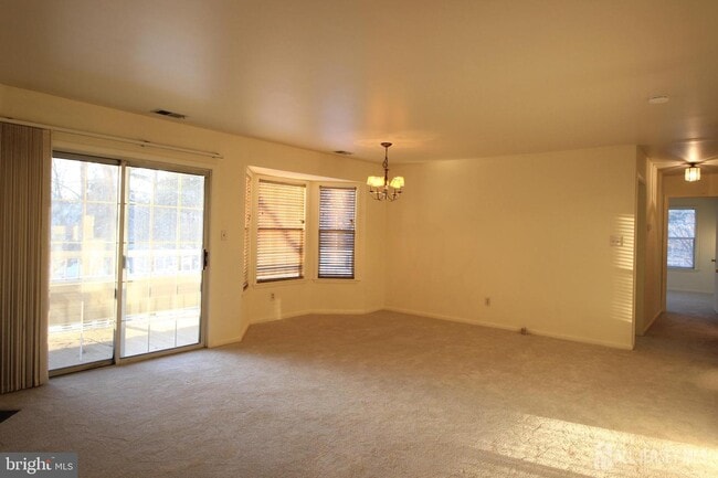 Building Photo - 103 Claridge Ct