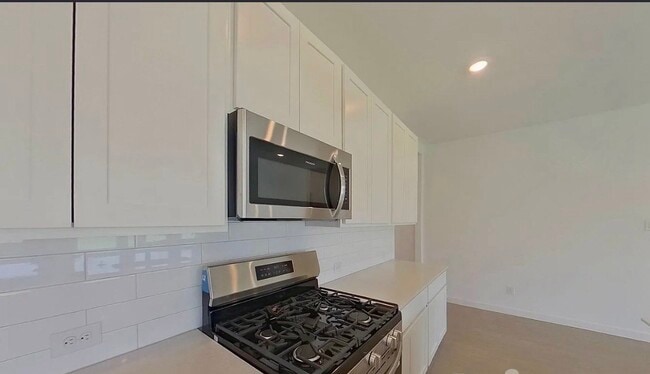 Building Photo - Designed for Living Well: Stunning 3-Bedroom Family Home