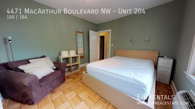 Building Photo - 4471 MacArthur Blvd NW