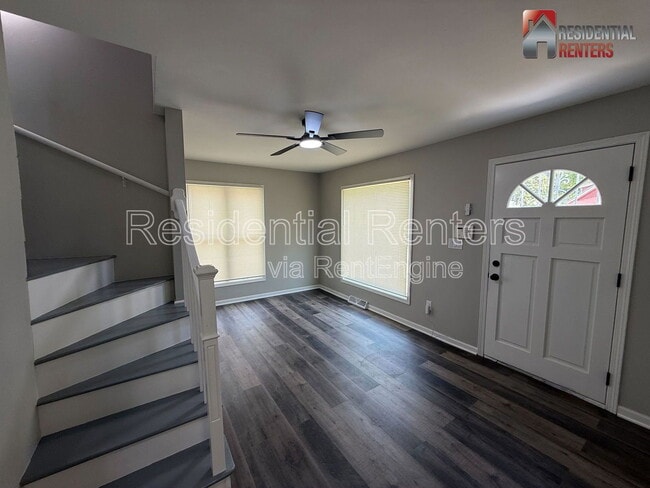 Building Photo - 2730 N 47th St