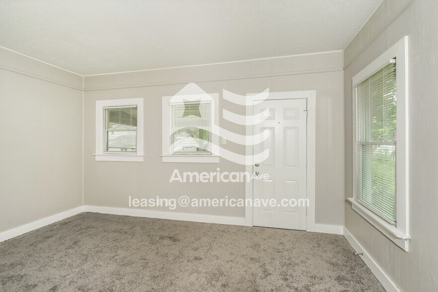Building Photo - 1847 Bolling Ave