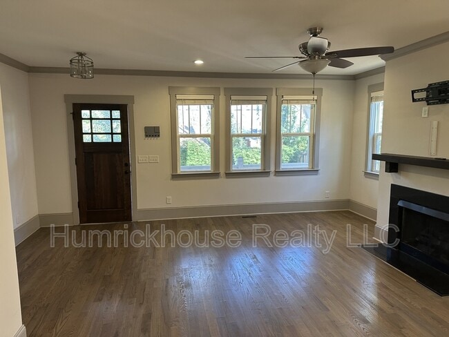 Building Photo - 2520 Greenland Ave