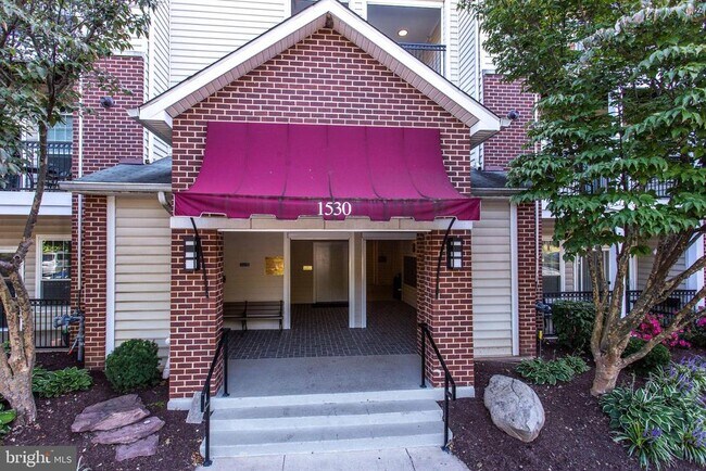 Building Photo - 1530 Spring Gate Dr.