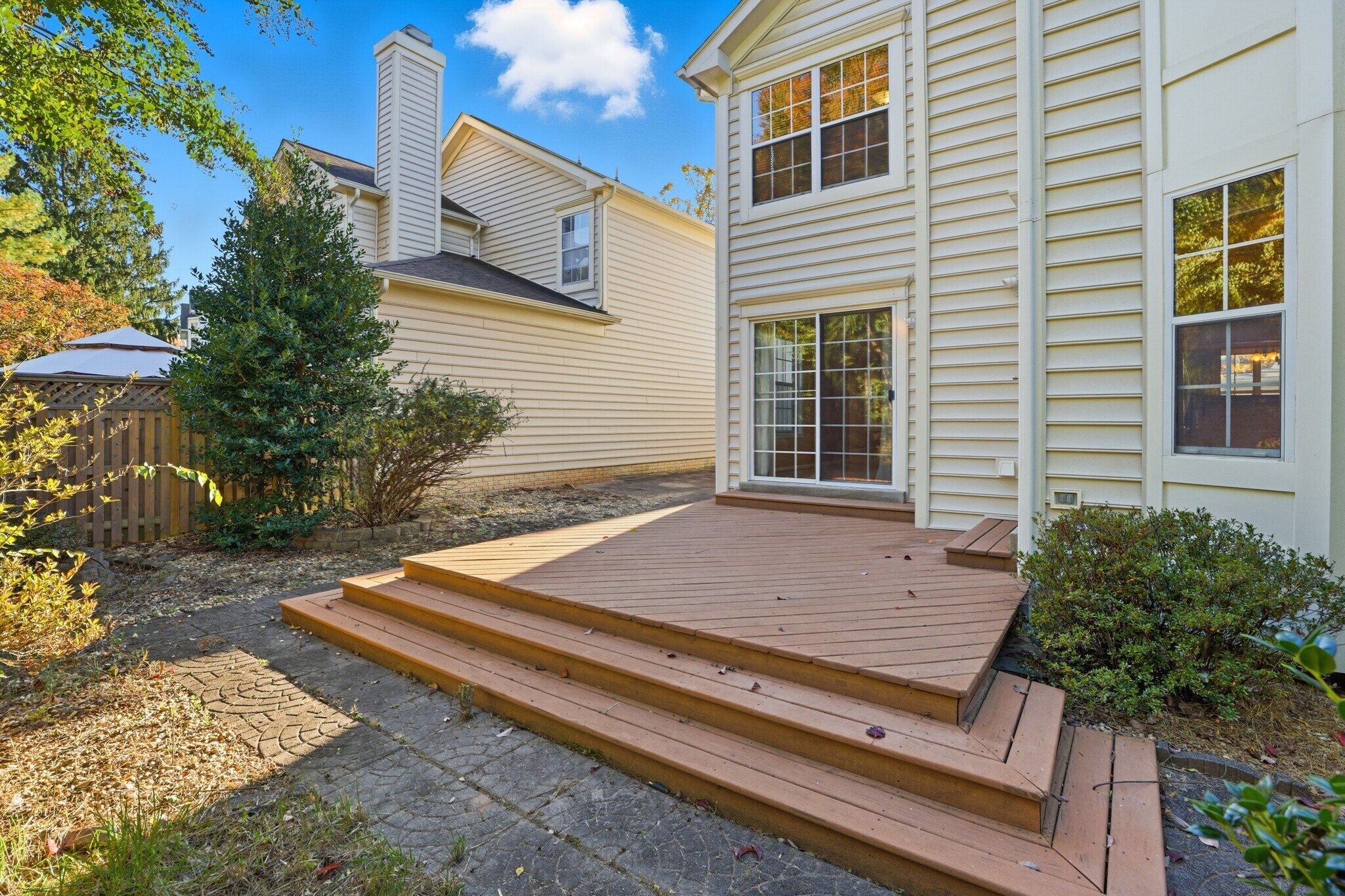 Building Photo - 8341 Marketree Cir