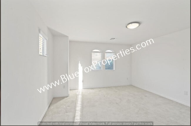 Building Photo - 8633 N Continental Links Dr