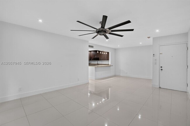 Building Photo - 13707 SW 91st Ct