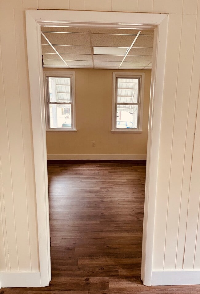 Building Photo - 1601 Electric St