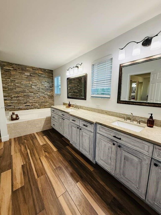 Building Photo - 4120 Staghorn Ln