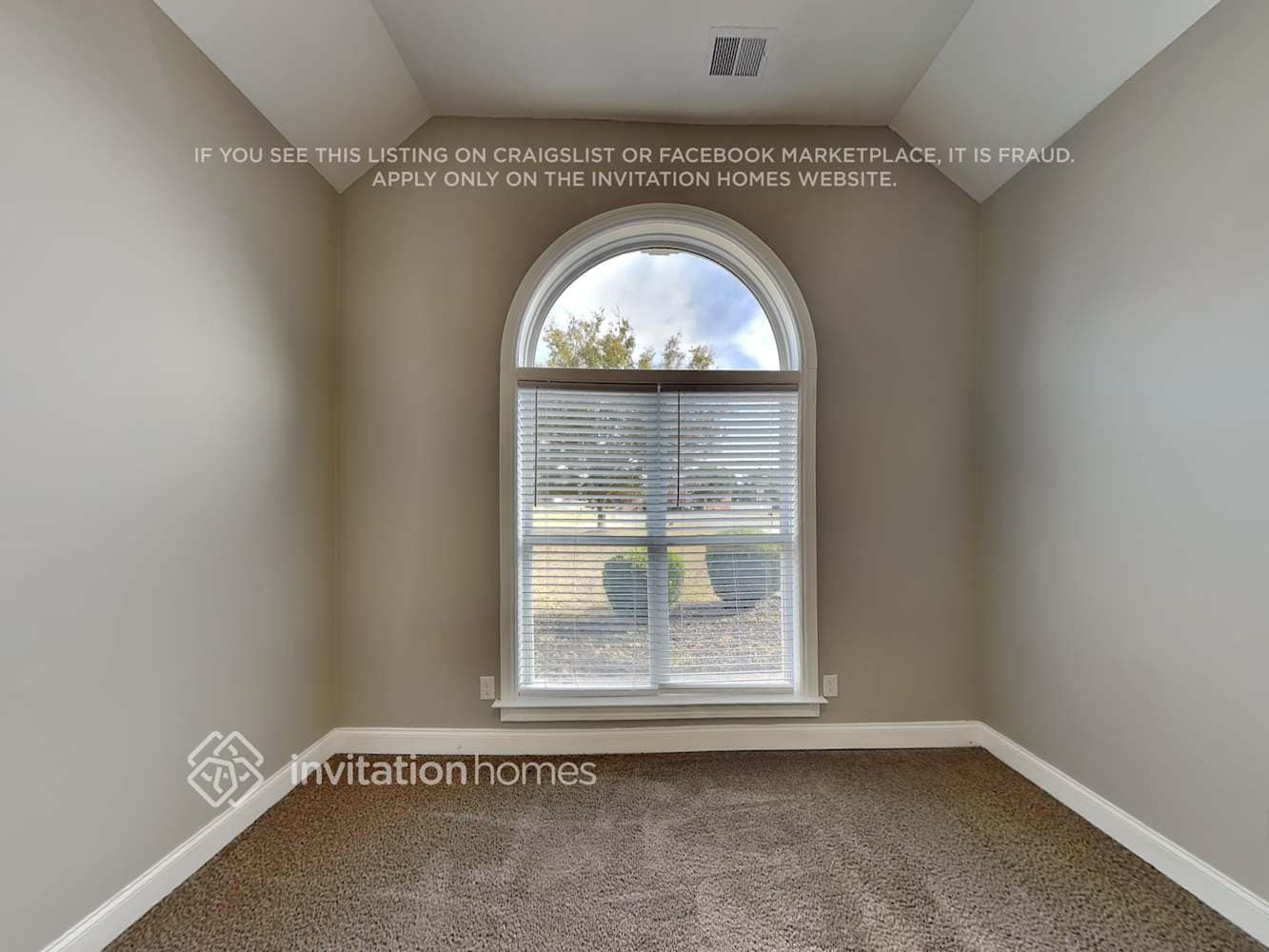 Building Photo - 1135 Rowanshyre Cir