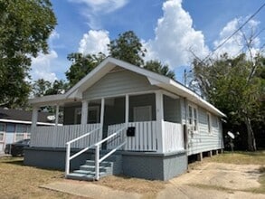 Building Photo - Biloxi 3 Bedroom