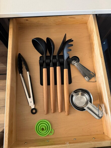 Building Photo - 1118 Spruce St