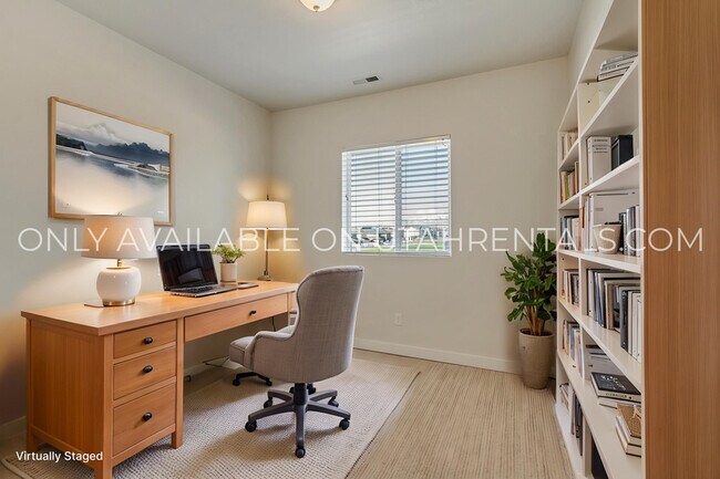 Building Photo - 2353 N Holbrook Way