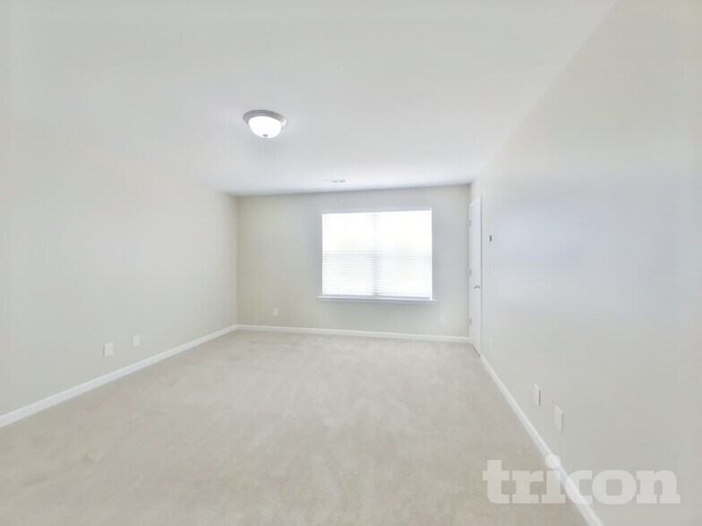 Building Photo - 7520 Spicer Ct