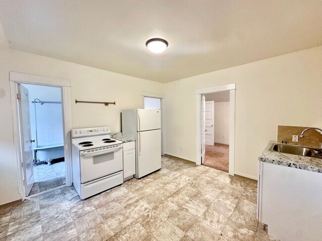 Building Photo - mn2058