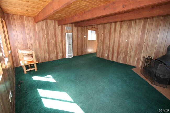 Building Photo - 605 Sugarloaf Blvd