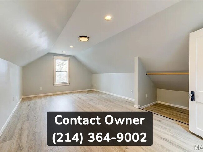 Building Photo - 1042 Charleville Ave