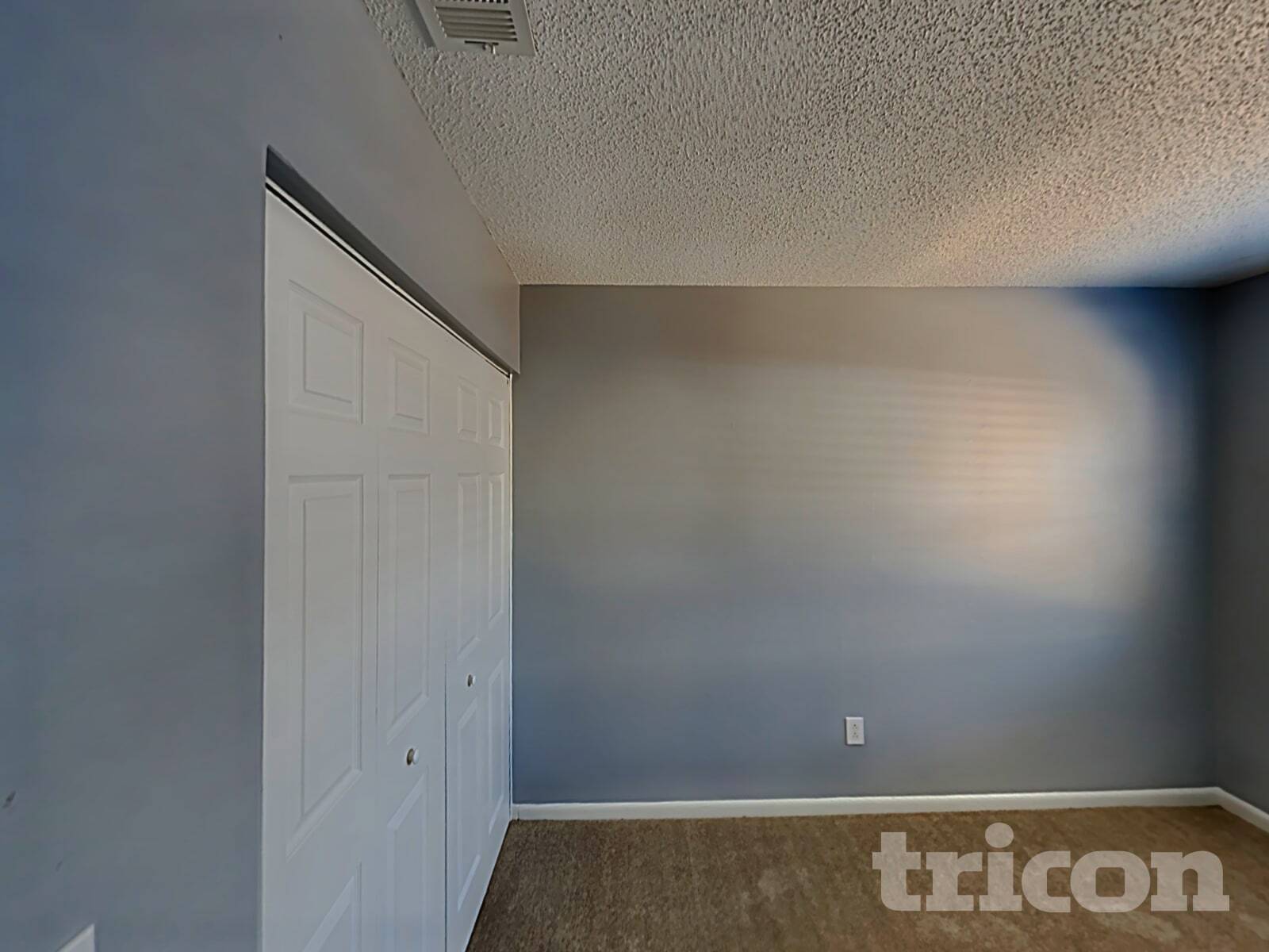 Building Photo - 8206 Clermont St