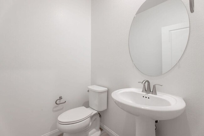 Building Photo - 91 Cinder Cone Ln