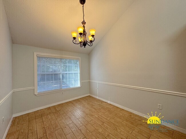 Building Photo - 130 Wright Cir