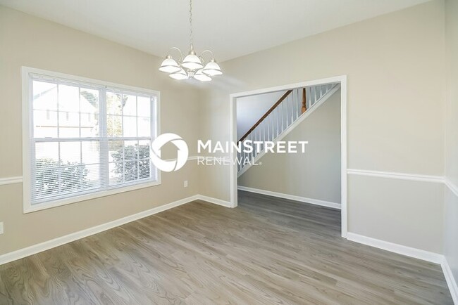 Building Photo - 8133 Green Garden Dr
