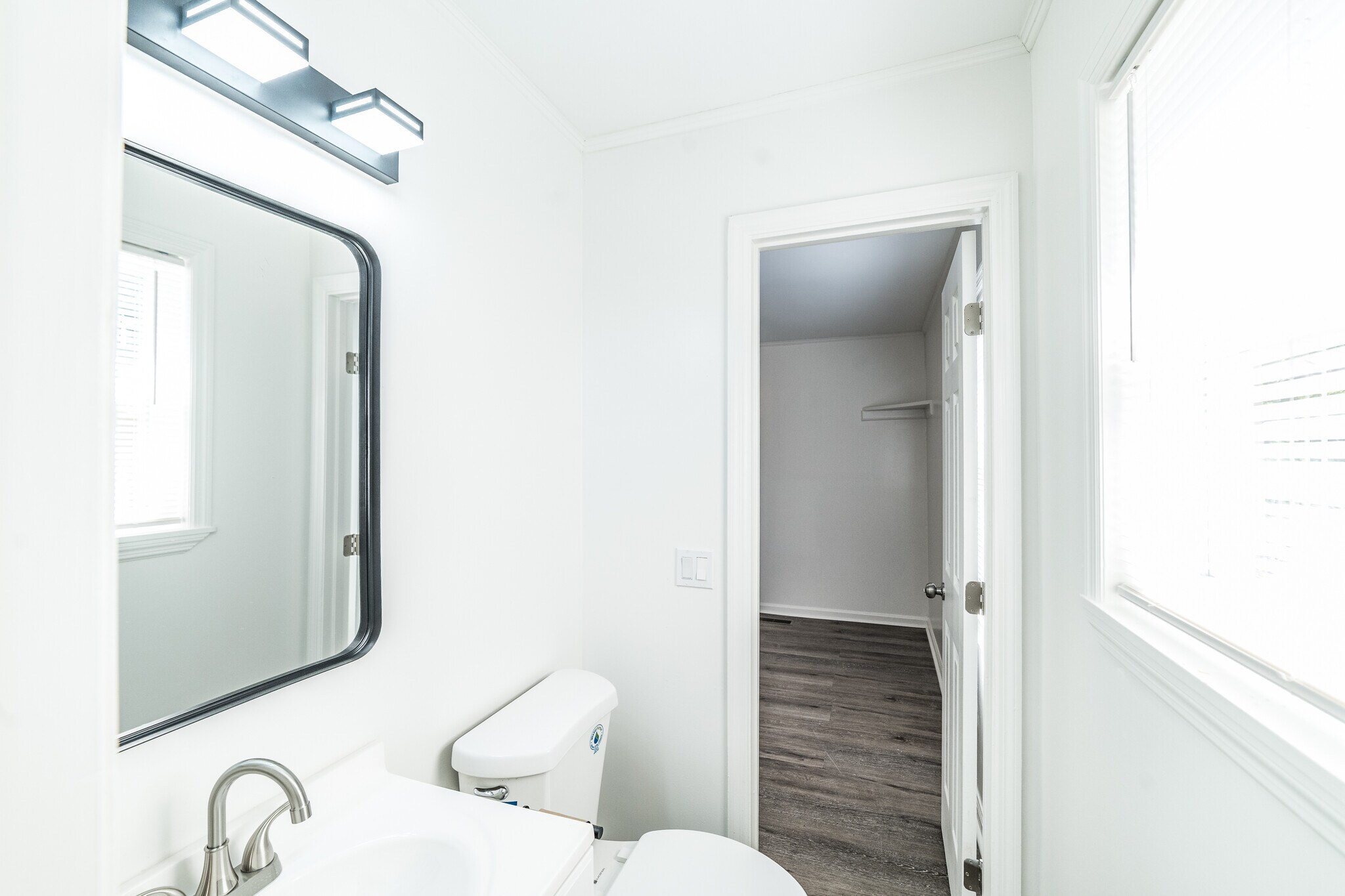 Building Photo - 3610 Dawnwood Dr NW