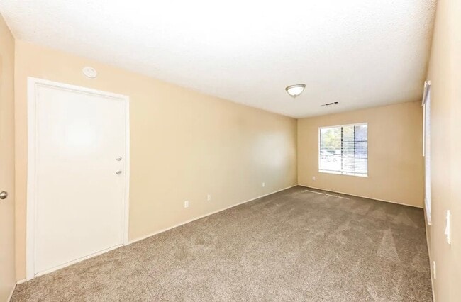 Building Photo - 12395 Felt Ct