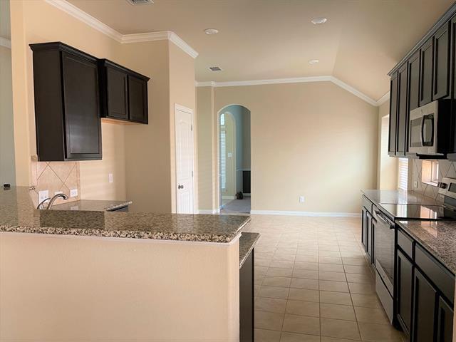 Building Photo - 4709 River Edge Pl