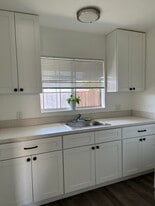 Building Photo - 942 Di Giulio Ave