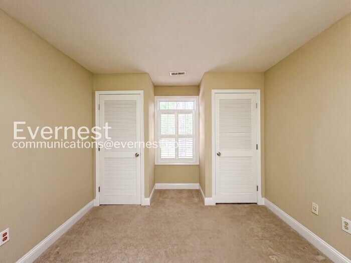 Building Photo - 109 Chesapeake Bay Dr