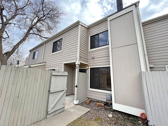 Building Photo - 8783 Yukon St