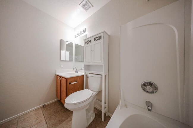 Building Photo - 16034 W Winchcomb Dr