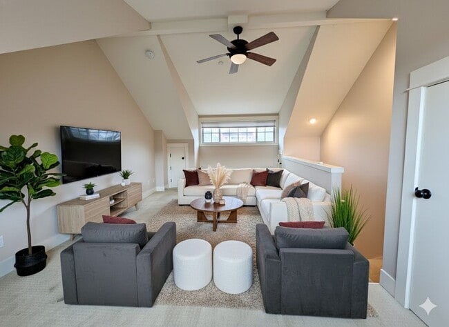 Building Photo - Luxury Townhome in Lake Oswego’s Coveted First Addition | Garage Included!