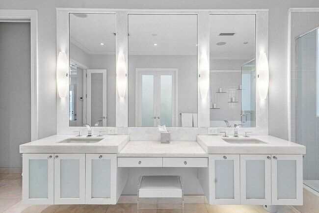 Building Photo - 1620 Lands End Rd