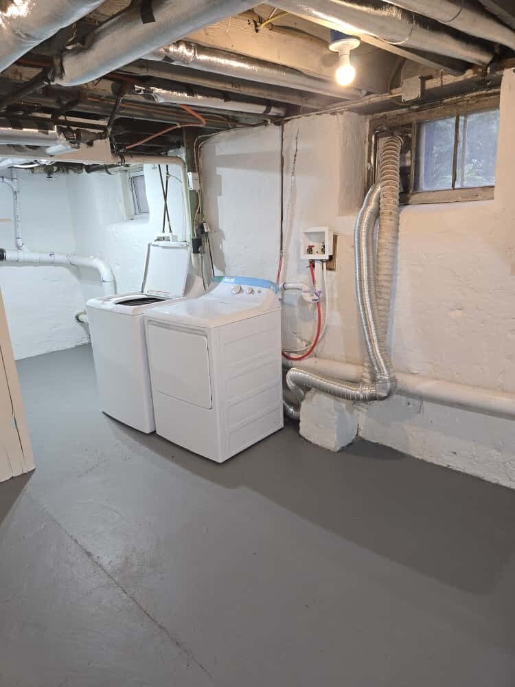 Building Photo - 1772 Ferndale Ave